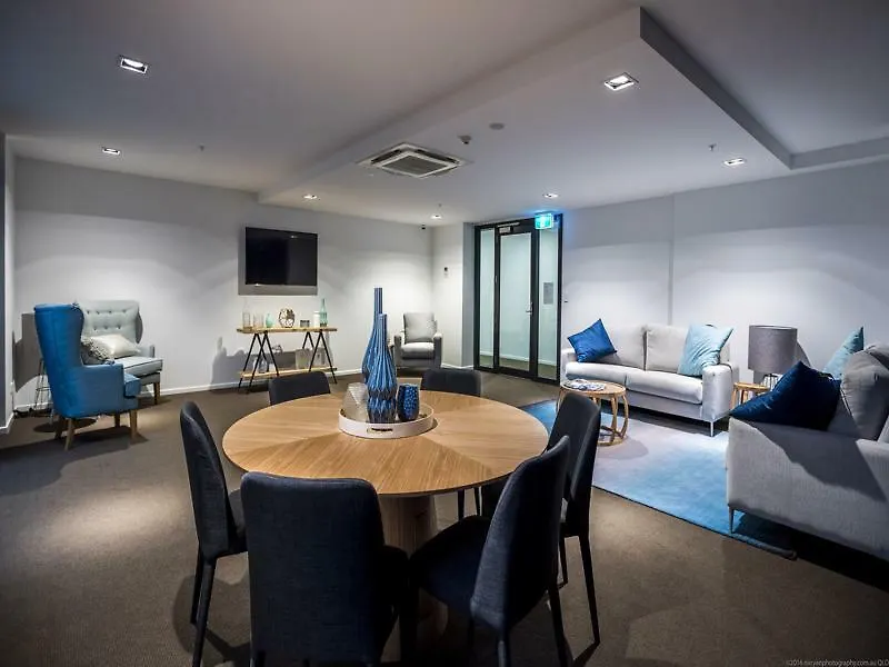 Aparthotel Synergy Broadbeach - Official Gold Coast