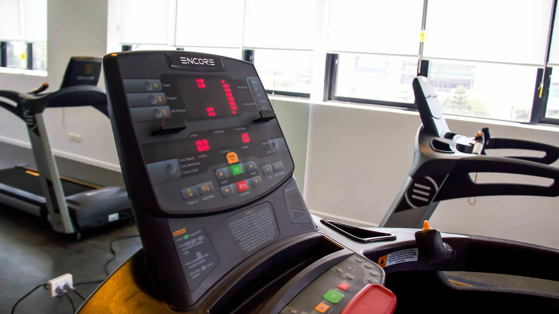 Synergy Broadbeach - Official Gold Coast Aparthotel
